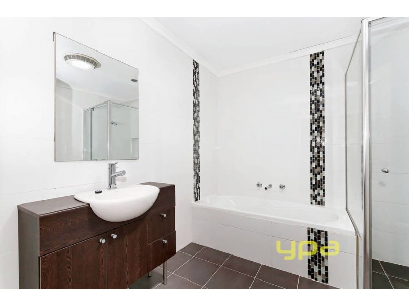 25A  Parklands Grove, Werribee VIC 3030