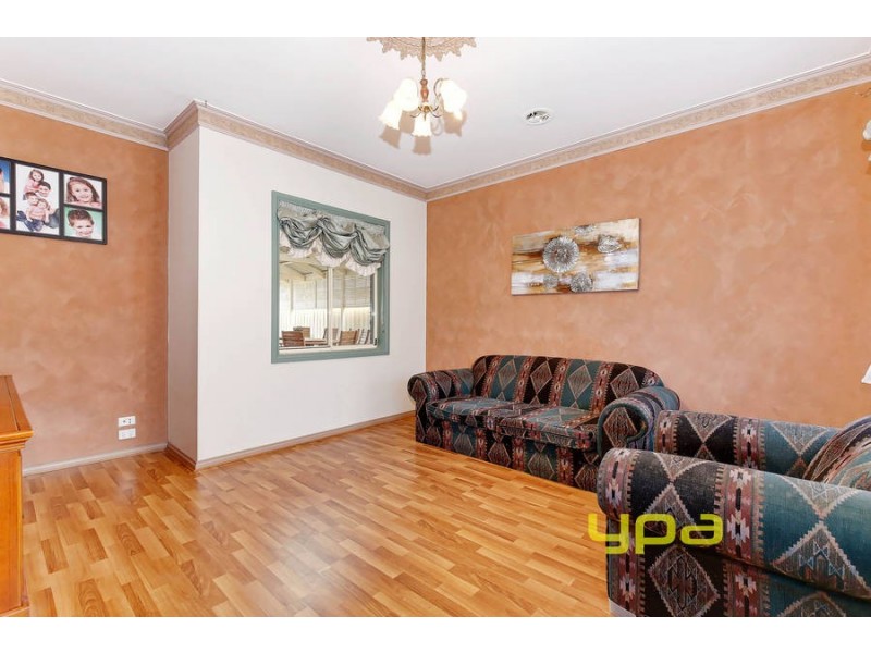 18 Carshalton Court, Hoppers Crossing VIC 3029