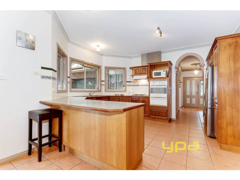 18 Carshalton Court, Hoppers Crossing VIC 3029