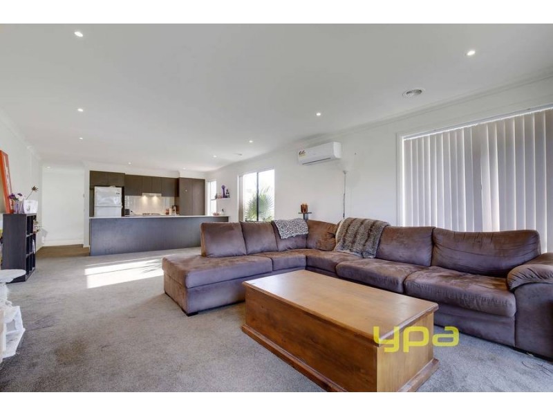 32 Cranwell Way, Wyndham Vale VIC 3024