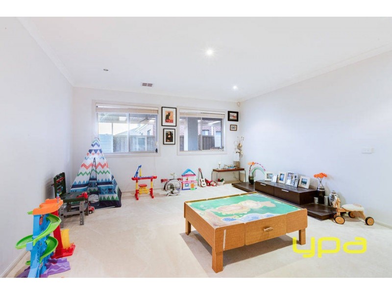 43 Azure Drive, Tarneit VIC 3029