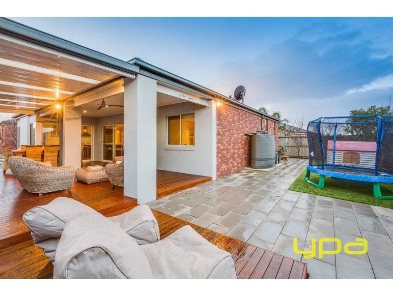 43 Azure Drive, Tarneit VIC 3029