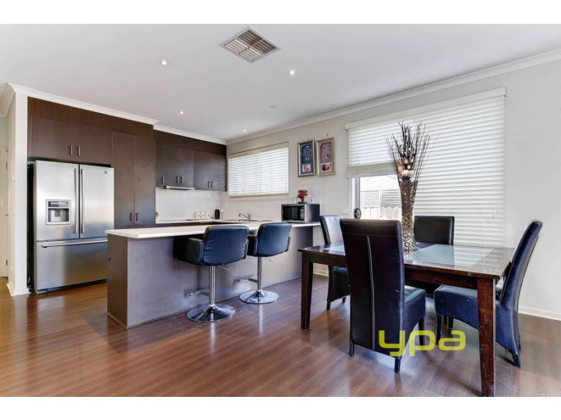 1/18 Harness Court, Truganina VIC 3029
