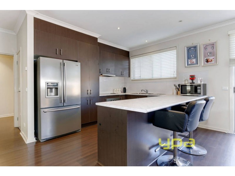 1/18 Harness Court, Truganina VIC 3029