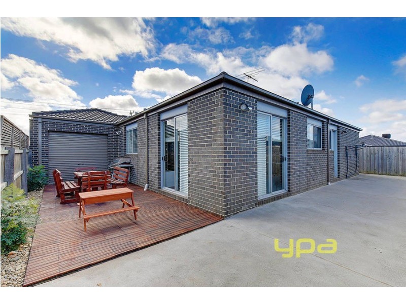 1/18 Harness Court, Truganina VIC 3029