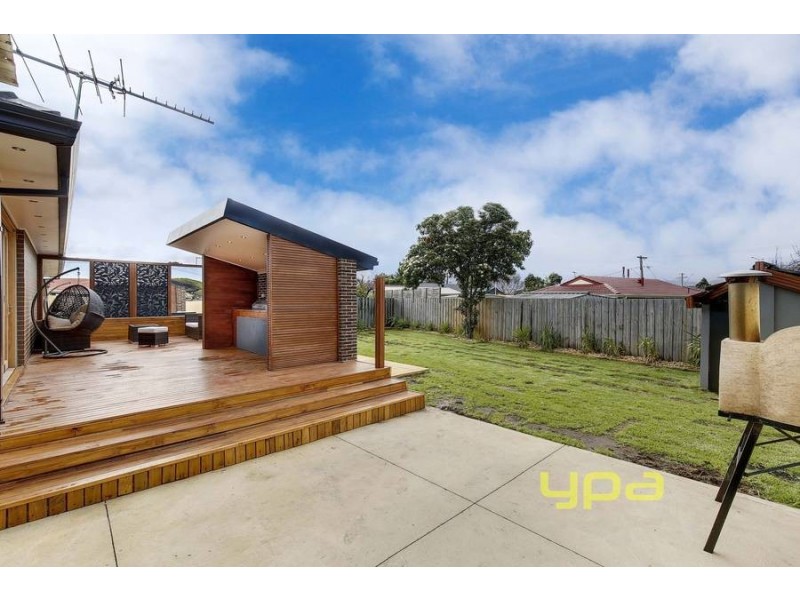 8 Berri Court, Hoppers Crossing VIC 3029