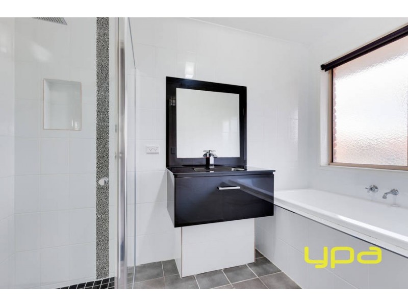 19 Missouri Place, Werribee VIC 3030