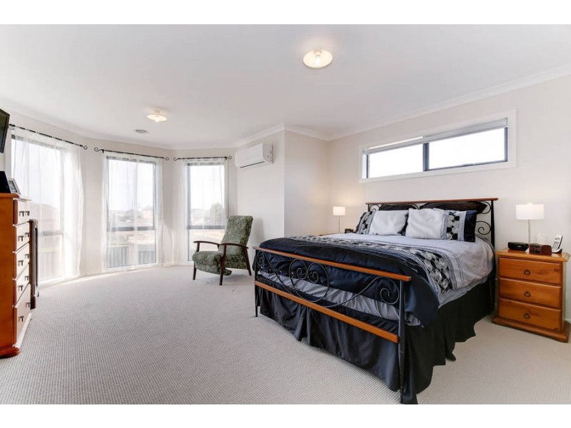 125 Kinglake Drive, Wyndham Vale VIC 3024