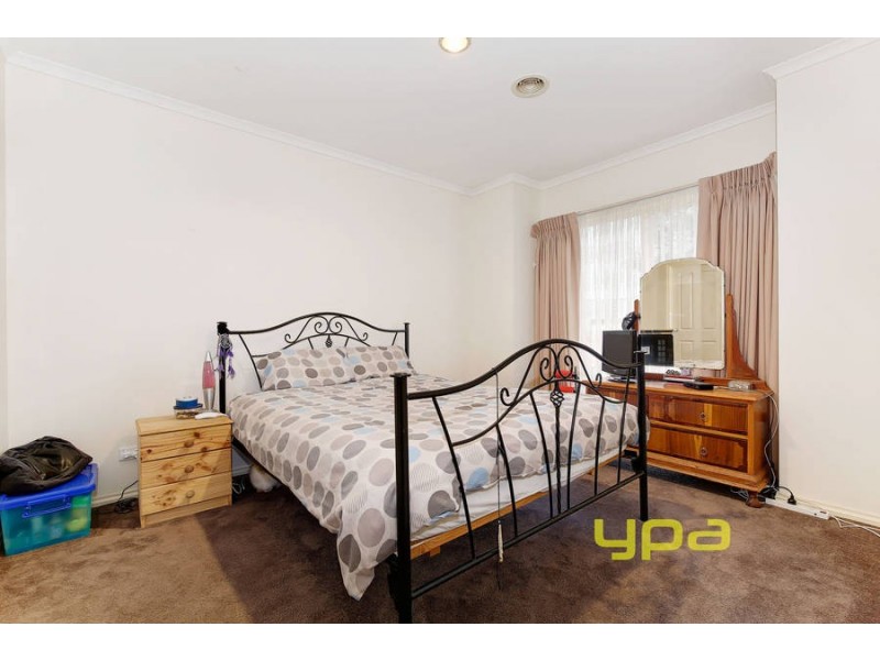 10 Chesterfield Drive, Wyndham Vale VIC 3024