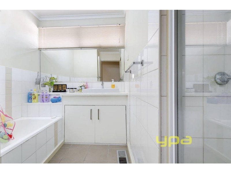 15 Harris Avenue, Hoppers Crossing VIC 3029