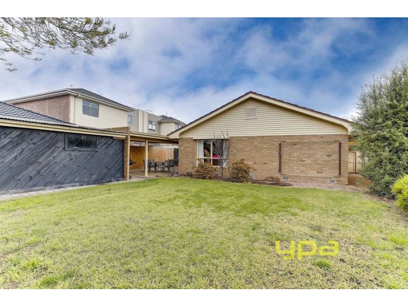 15 Harris Avenue, Hoppers Crossing VIC 3029