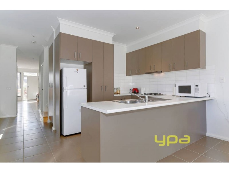 4/1 Georgia Crescent, Werribee VIC 3030