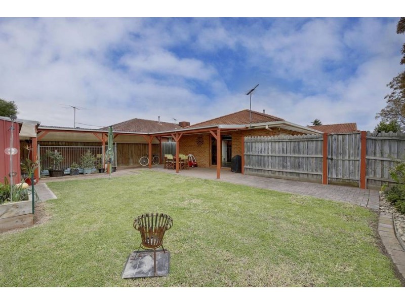 1 Paisley Court, Werribee VIC 3030