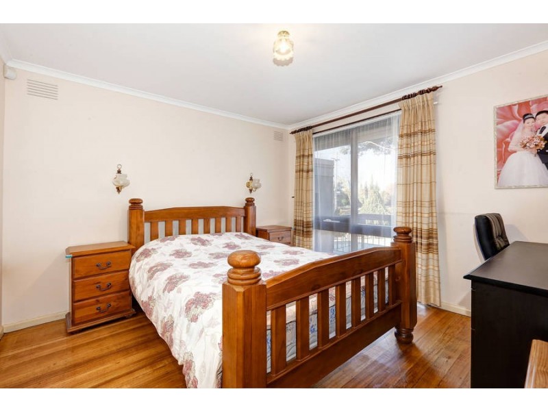 27 Hughes Street, Hoppers Crossing VIC 3029