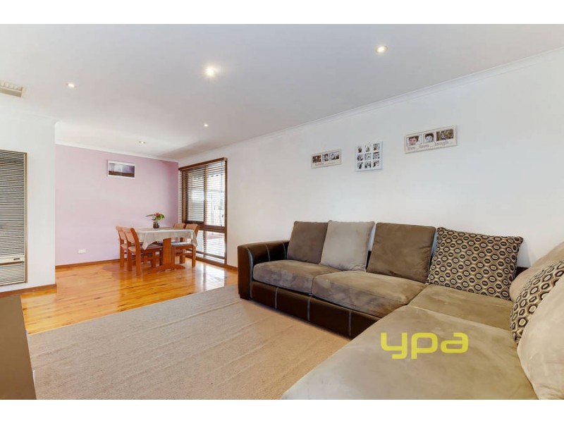 12 Ponciana Court, Werribee VIC 3030