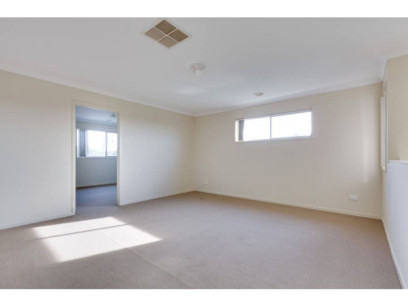 38 Lookout Way, Tarneit VIC 3029