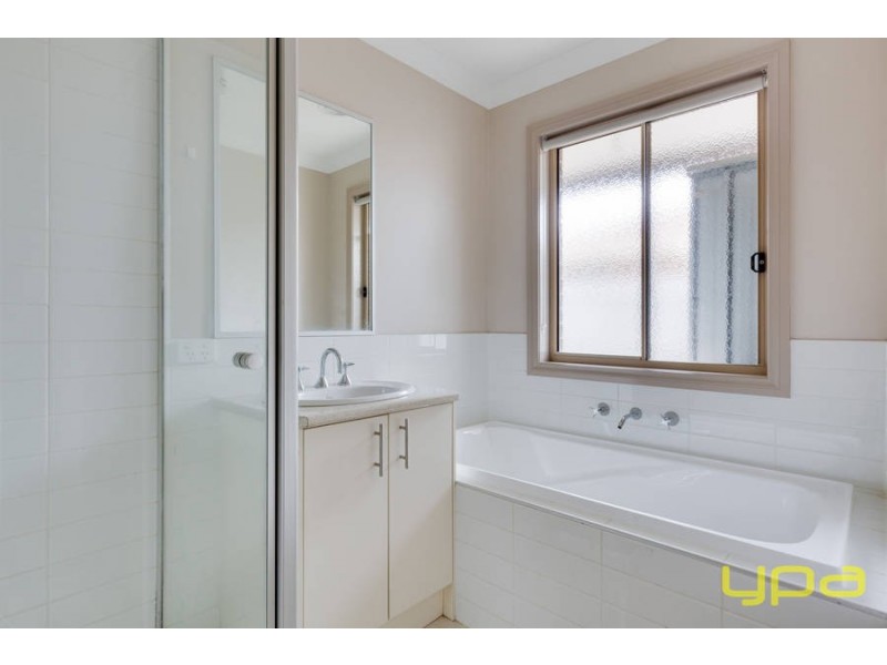57 Cassowary Avenue, Werribee VIC 3030