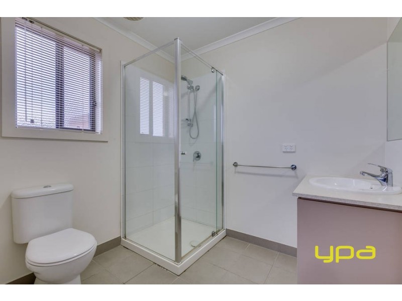 76 Kinglake Drive, Wyndham Vale VIC 3024