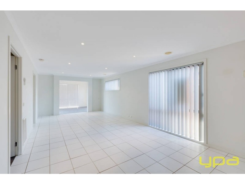 25 Hamish Drive, Tarneit VIC 3029