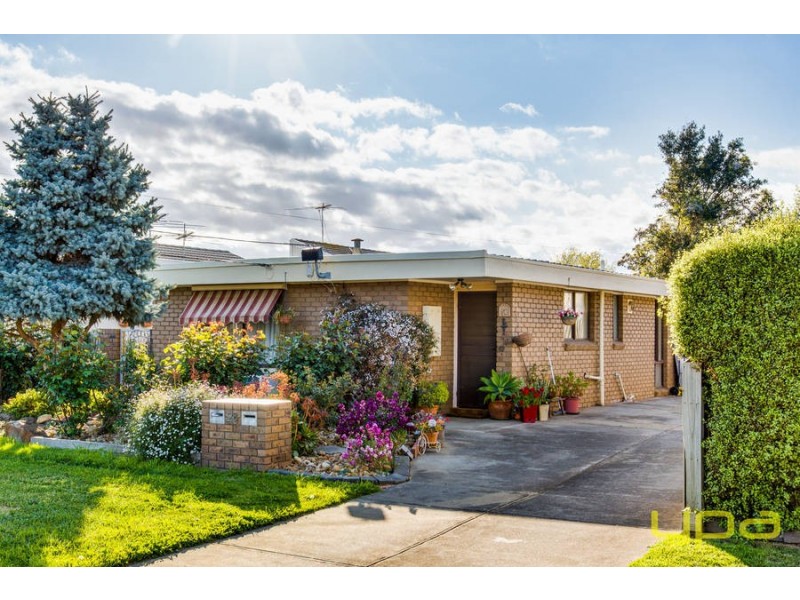 1/28 Edgar Street, Werribee VIC 3030