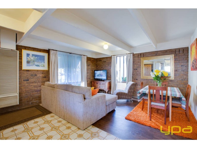 1/28 Edgar Street, Werribee VIC 3030
