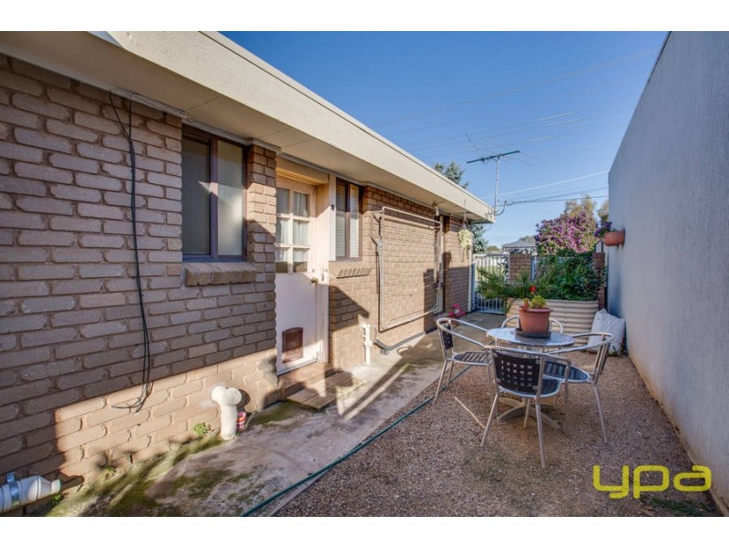 1/28 Edgar Street, Werribee VIC 3030