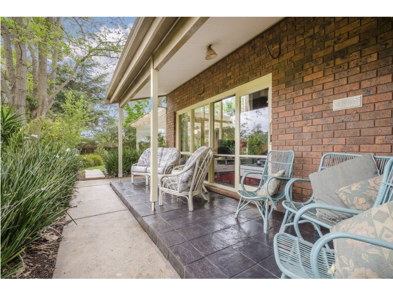 14 Tesron Court, Werribee VIC 3030