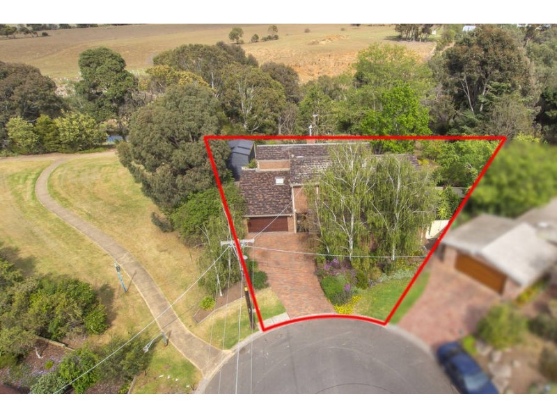 14 Tesron Court, Werribee VIC 3030