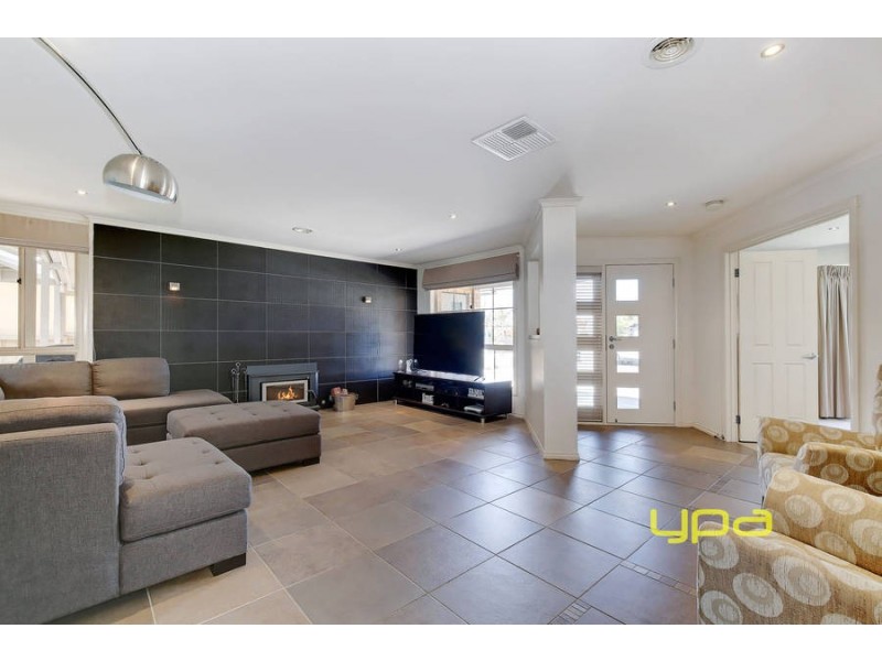 46 Hopetoun Road, Werribee VIC 3030