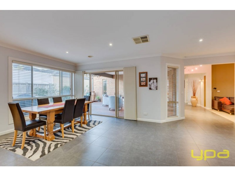 4 Cedarwood Court, Tarneit VIC 3029