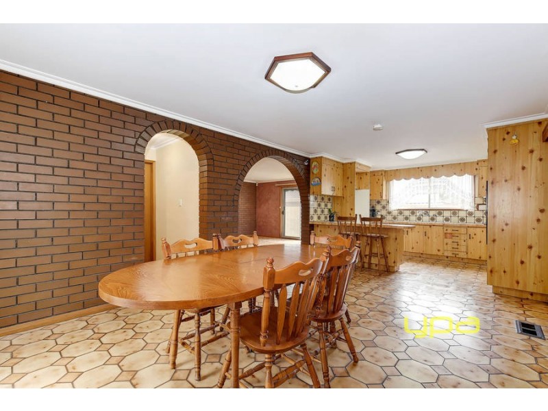 75 Greaves Street South, Werribee VIC 3030