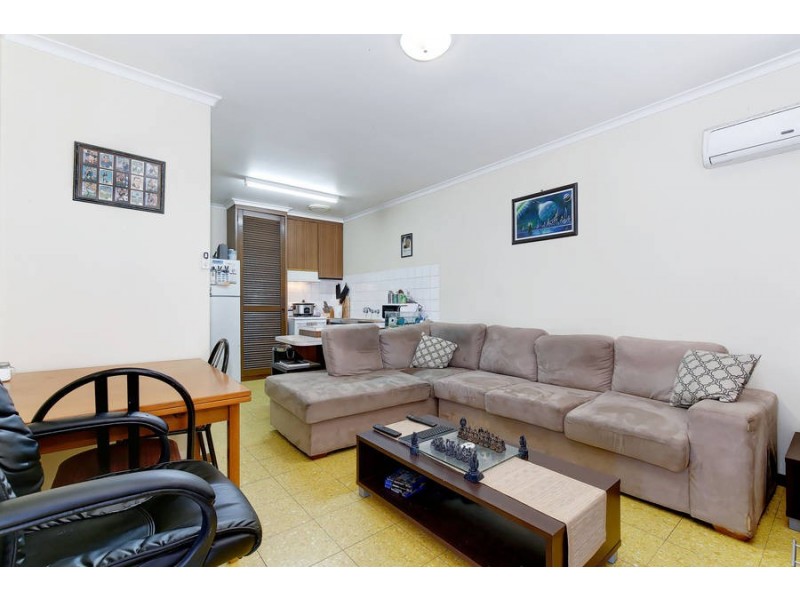 2,3,4/25 Mambourin Street, Werribee VIC 3030
