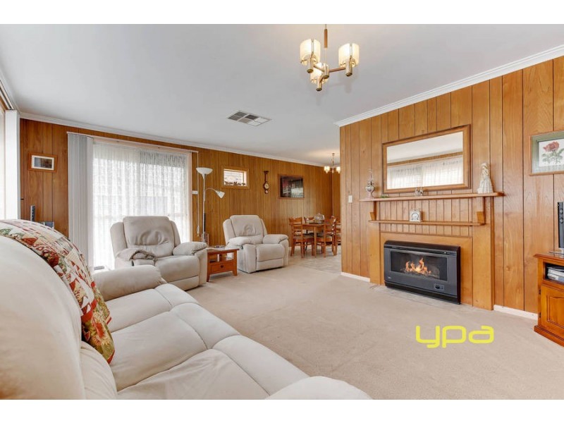 11 Minogue Crescent, Hoppers Crossing VIC 3029