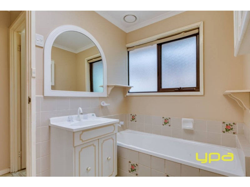 30 Albatross Avenue, Werribee VIC 3030