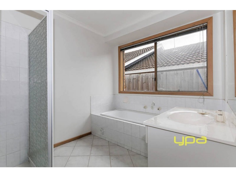 12 Grevillea Crescent, Hoppers Crossing VIC 3029