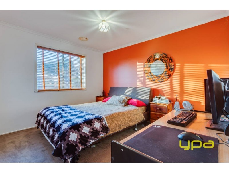 27 Kenmore Close, Hoppers Crossing VIC 3029