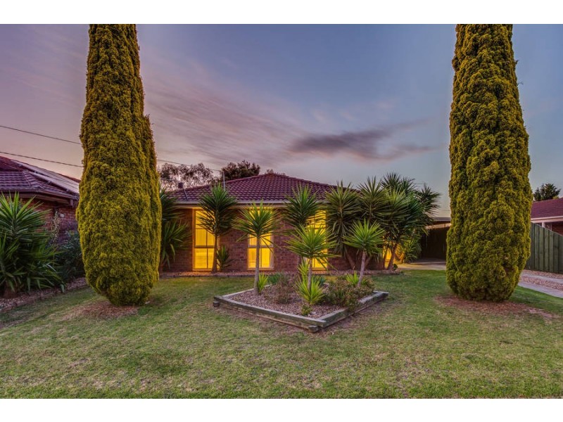 17 Pigeon Street, Werribee VIC 3030