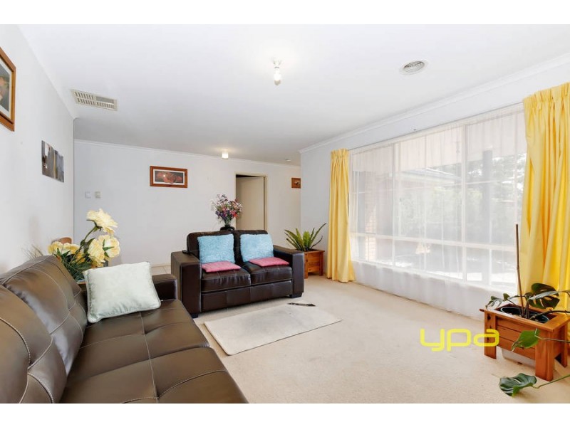 42 Harvest Way, Werribee VIC 3030