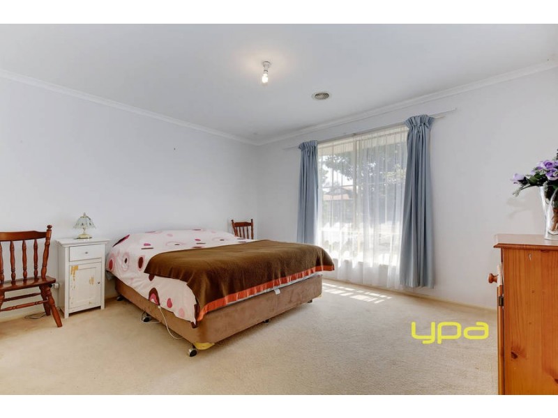 42 Harvest Way, Werribee VIC 3030