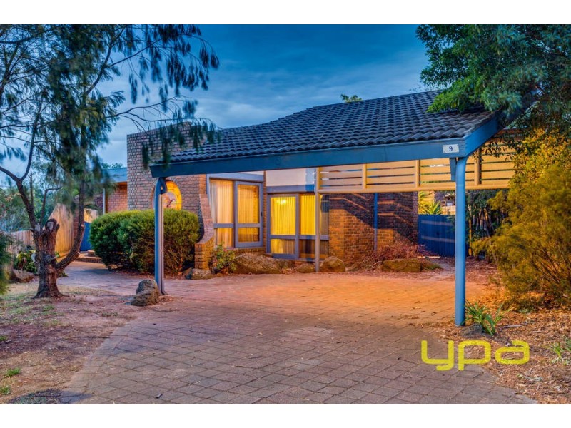 9 Wallaroo Square, Werribee VIC 3030