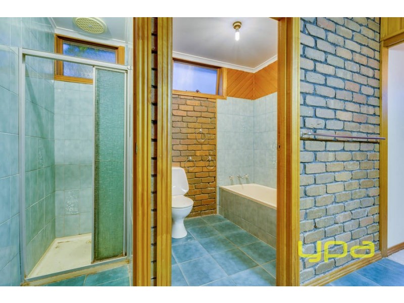 9 Wallaroo Square, Werribee VIC 3030