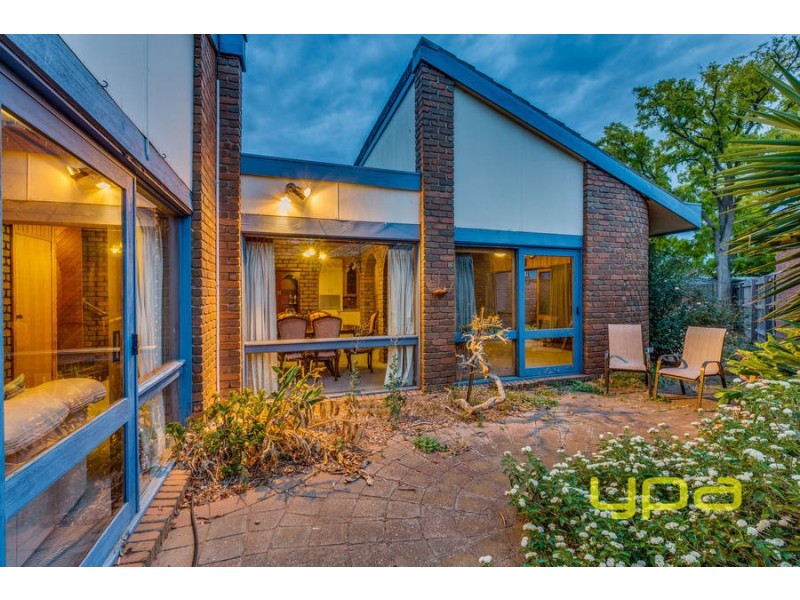 9 Wallaroo Square, Werribee VIC 3030