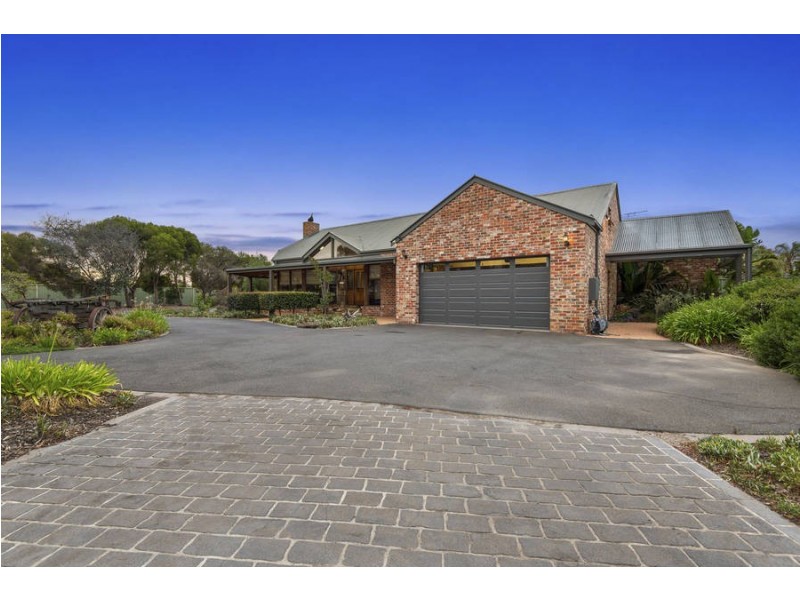 83 Bindowan Drive, Hoppers Crossing VIC 3029