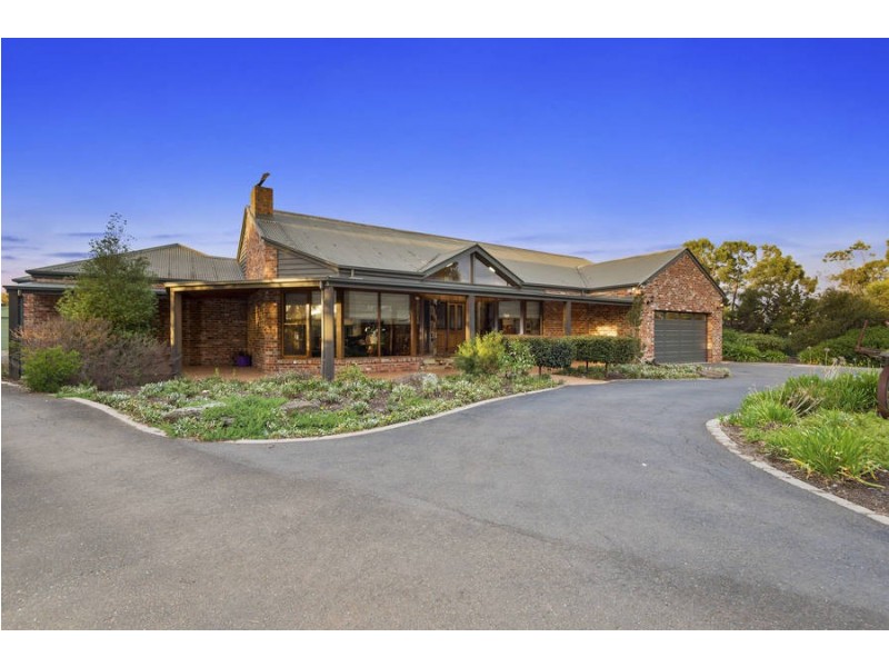 83 Bindowan Drive, Hoppers Crossing VIC 3029