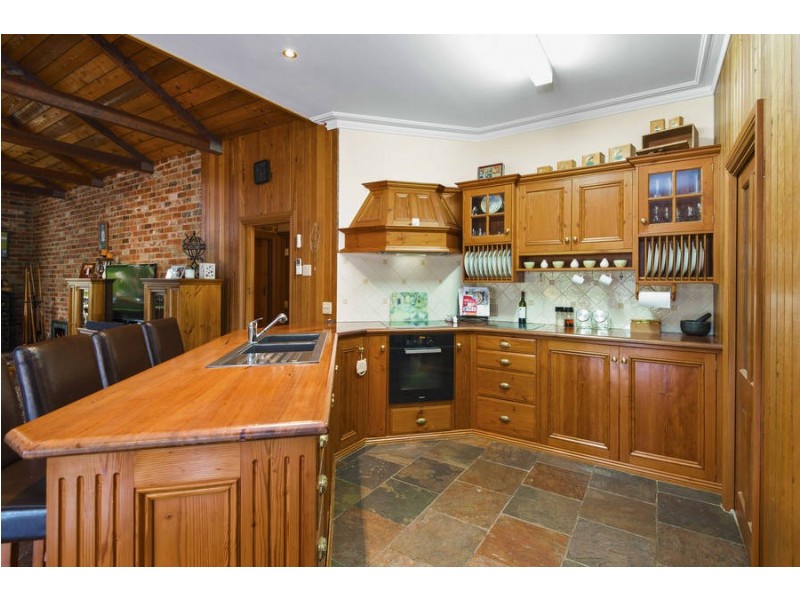 83 Bindowan Drive, Hoppers Crossing VIC 3029