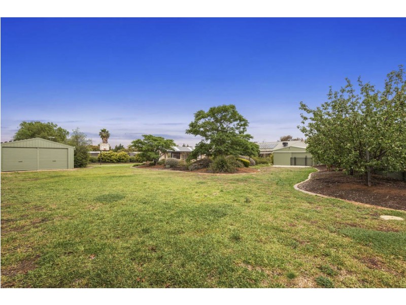 83 Bindowan Drive, Hoppers Crossing VIC 3029
