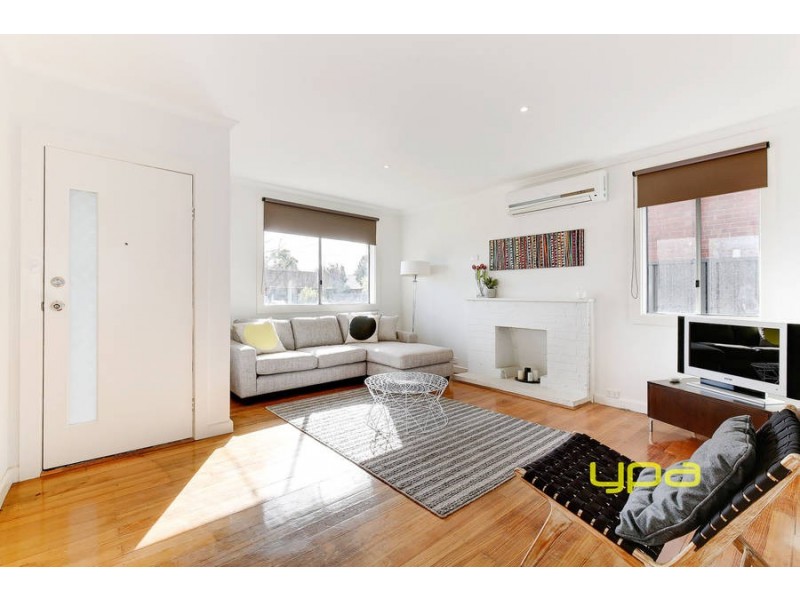 1/137 Market Road, Werribee VIC 3030