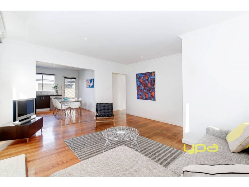 1/137 Market Road, Werribee VIC 3030