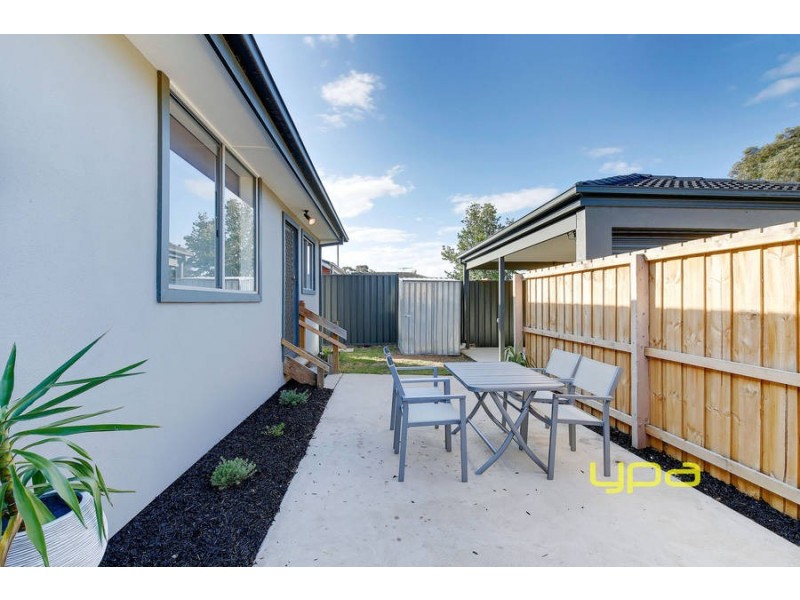 1/137 Market Road, Werribee VIC 3030
