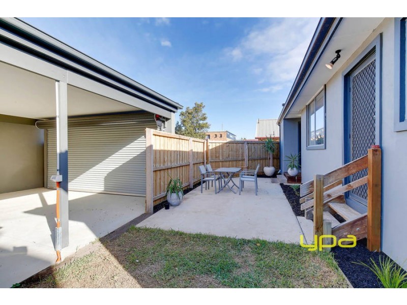 1/137 Market Road, Werribee VIC 3030